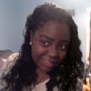Meet your Posher, Yasmine